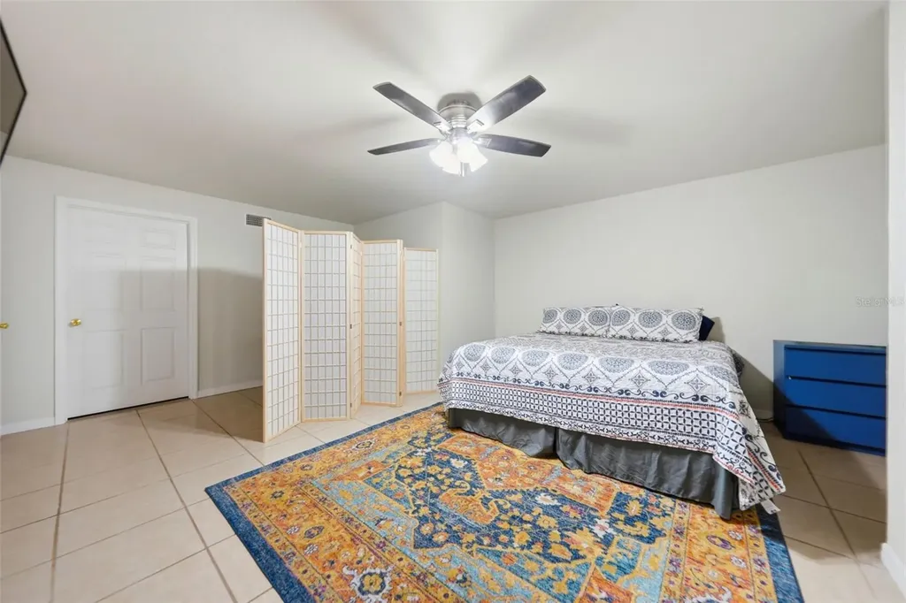 112 E Gardenia Street Howey In The Hills FL 34737