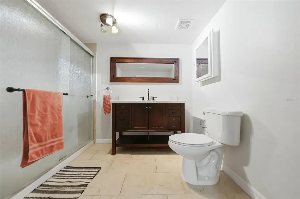 112 E Gardenia Street Howey In The Hills FL 34737