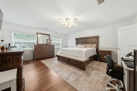 112 E Gardenia Street Howey In The Hills FL 34737