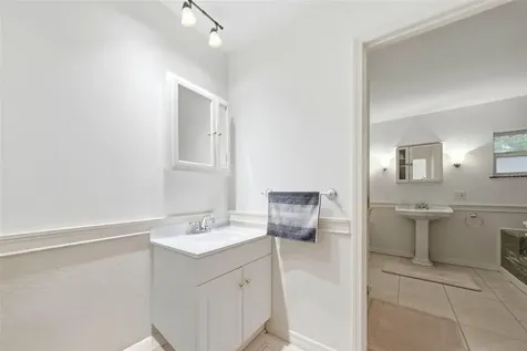 112 E Gardenia Street Howey In The Hills FL 34737