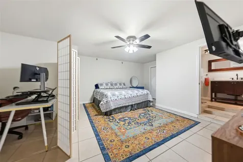 112 E Gardenia Street Howey In The Hills FL 34737