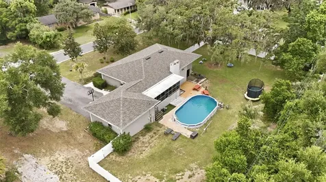 112 E Gardenia Street Howey In The Hills FL 34737