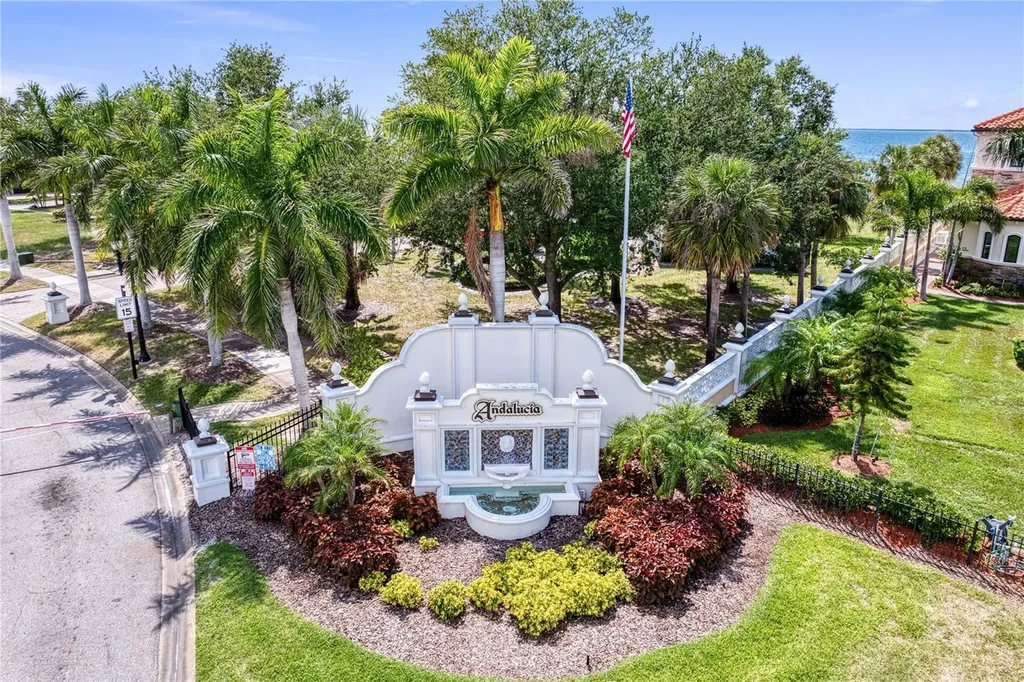 6459 Rubia Circle Apollo Beach FL 33572