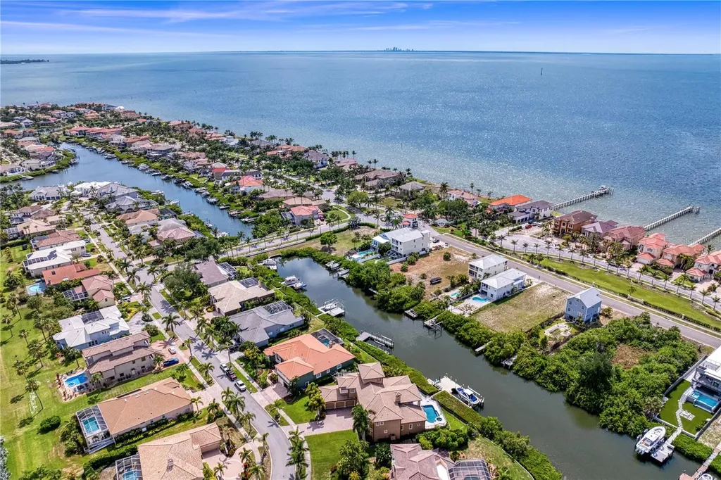 6459 Rubia Circle Apollo Beach FL 33572