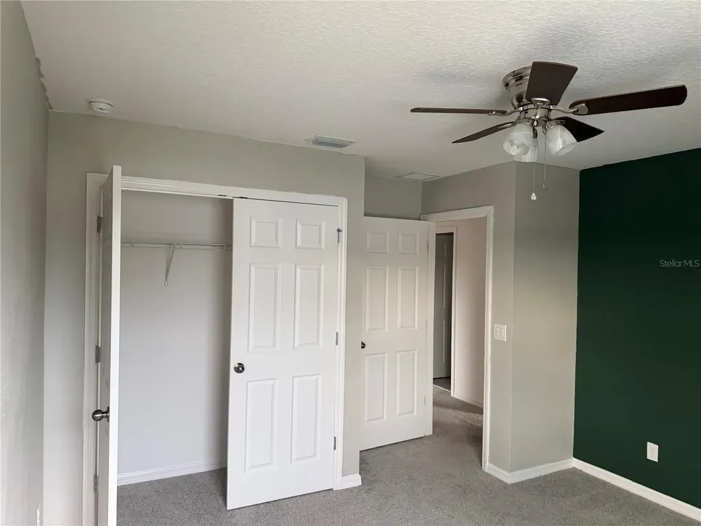 911 Avenal Lane Davenport FL 33837