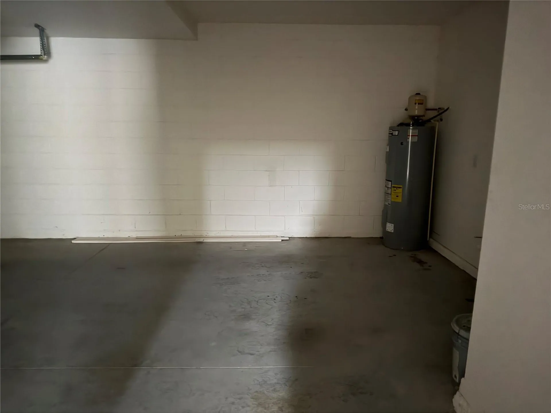 911 Avenal Lane Davenport FL 33837