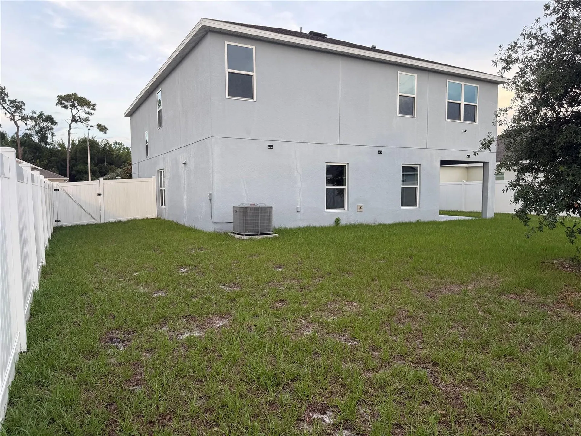911 Avenal Lane Davenport FL 33837