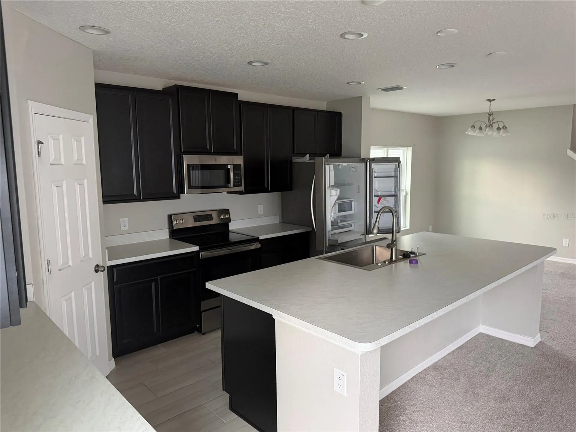 911 Avenal Lane Davenport FL 33837