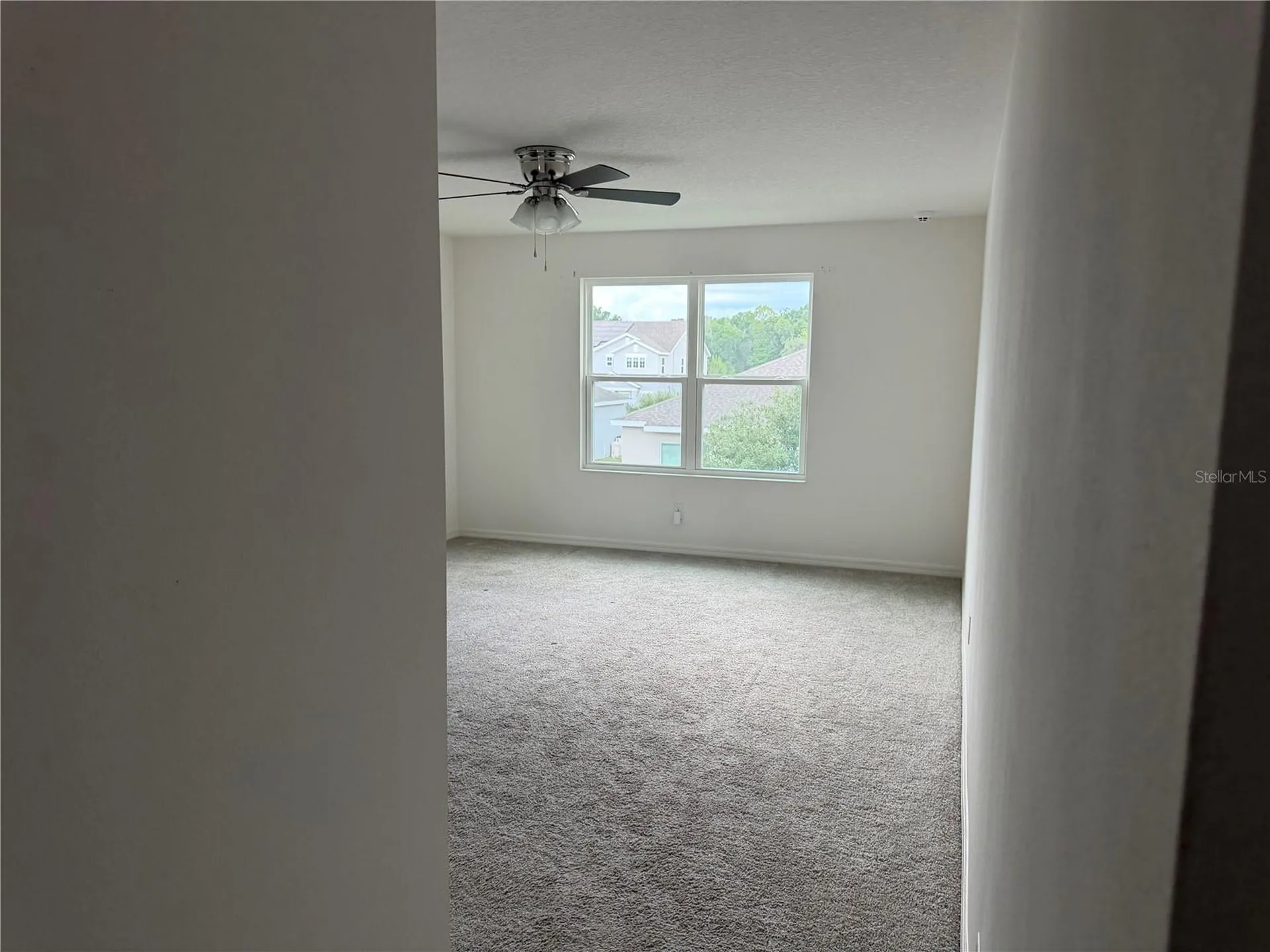 911 Avenal Lane Davenport FL 33837