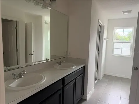 911 Avenal Lane Davenport FL 33837