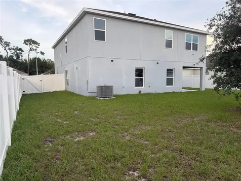 911 Avenal Lane Davenport FL 33837