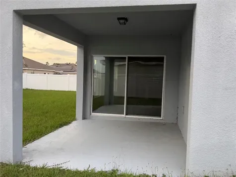911 Avenal Lane Davenport FL 33837