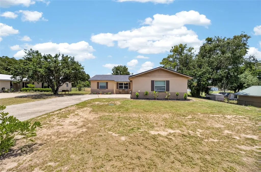 36435 Via Marcia Fruitland Park FL 34731