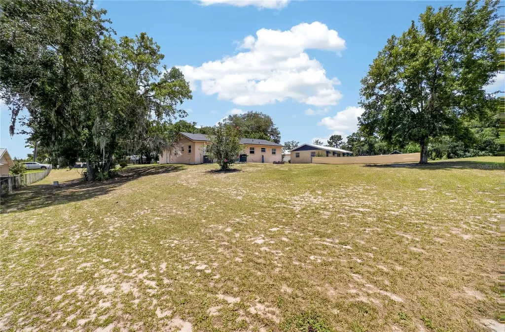 36435 Via Marcia Fruitland Park FL 34731