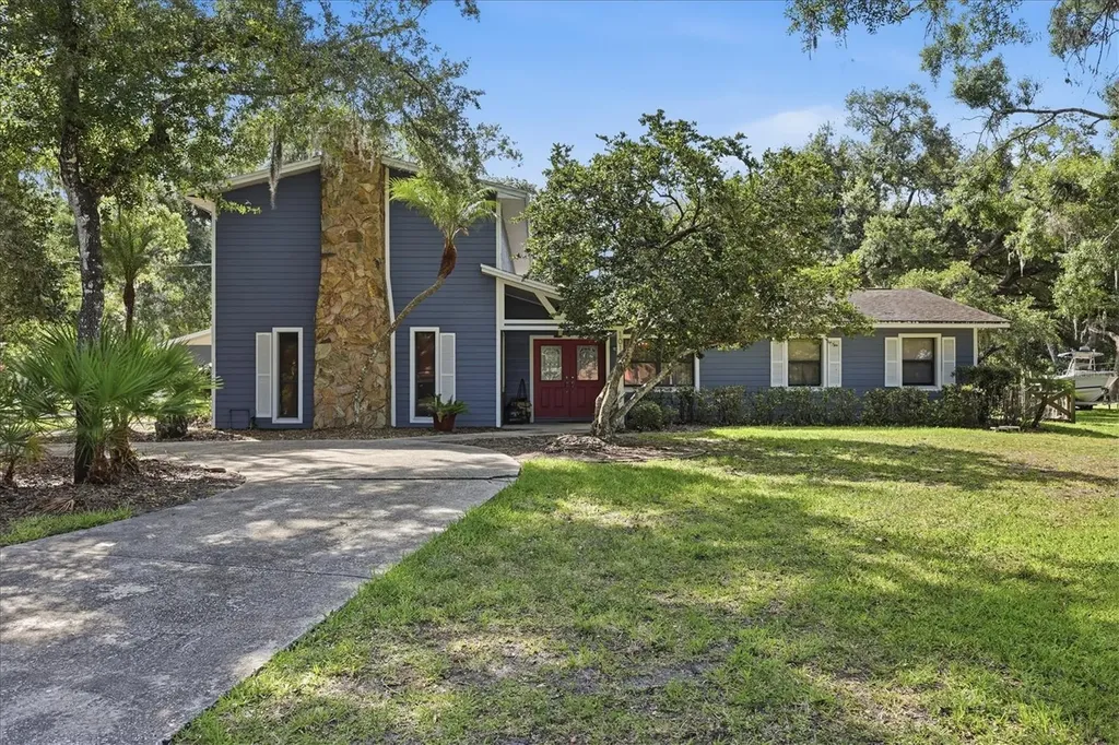 10125 Oak Run Drive Bradenton FL 34211