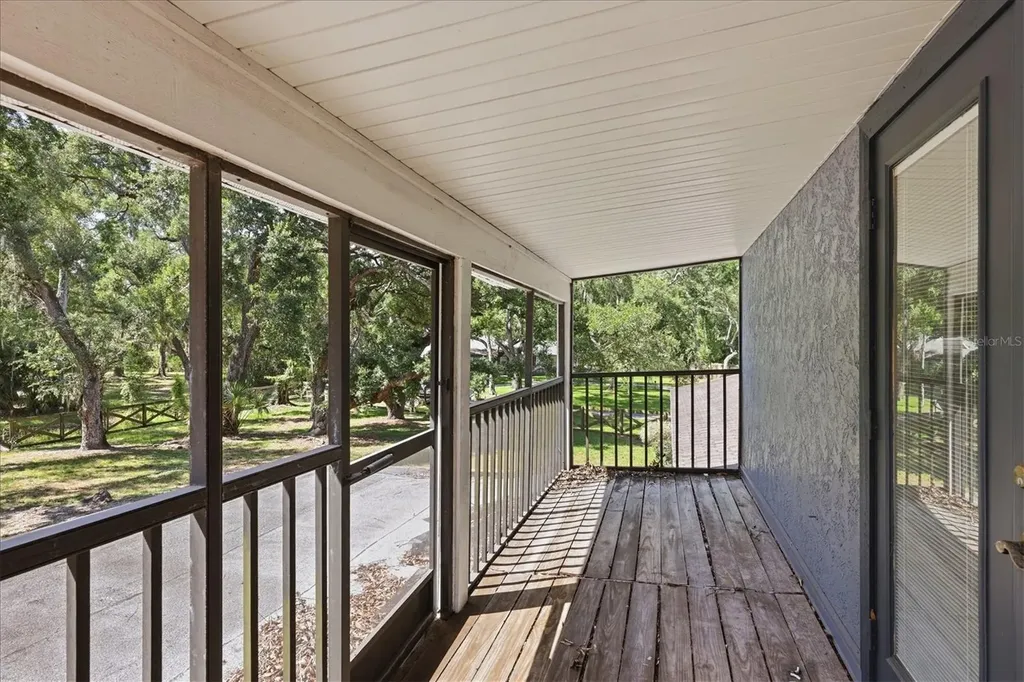 10125 Oak Run Drive Bradenton FL 34211