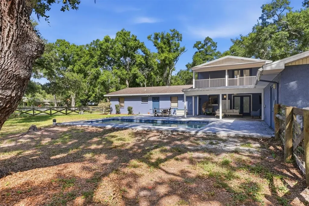 10125 Oak Run Drive Bradenton FL 34211