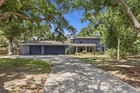 10125 Oak Run Drive Bradenton FL 34211