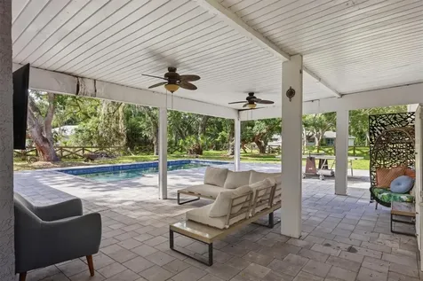 10125 Oak Run Drive Bradenton FL 34211