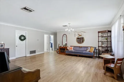 10125 Oak Run Drive Bradenton FL 34211