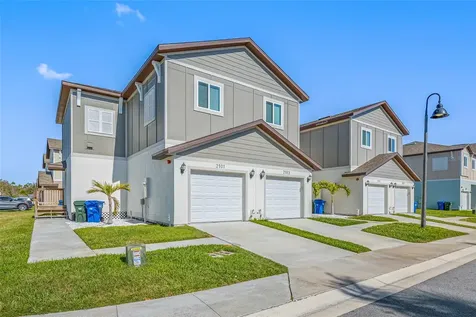 3301 Whitney Road Clearwater FL 33760