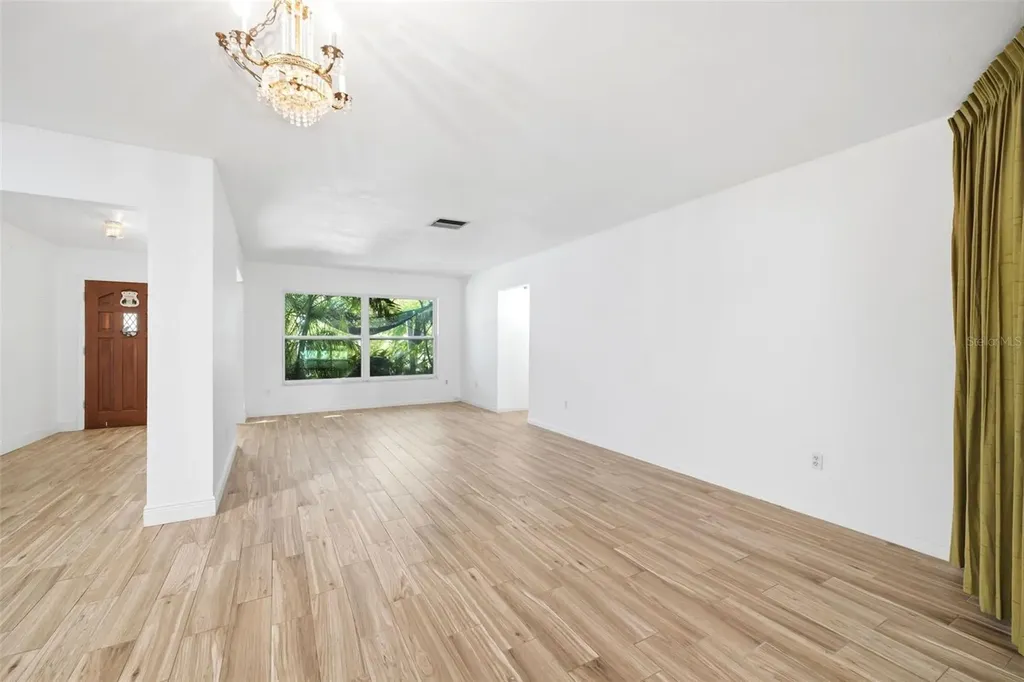 9116 Lakeview Drive New Port Richey FL 34654