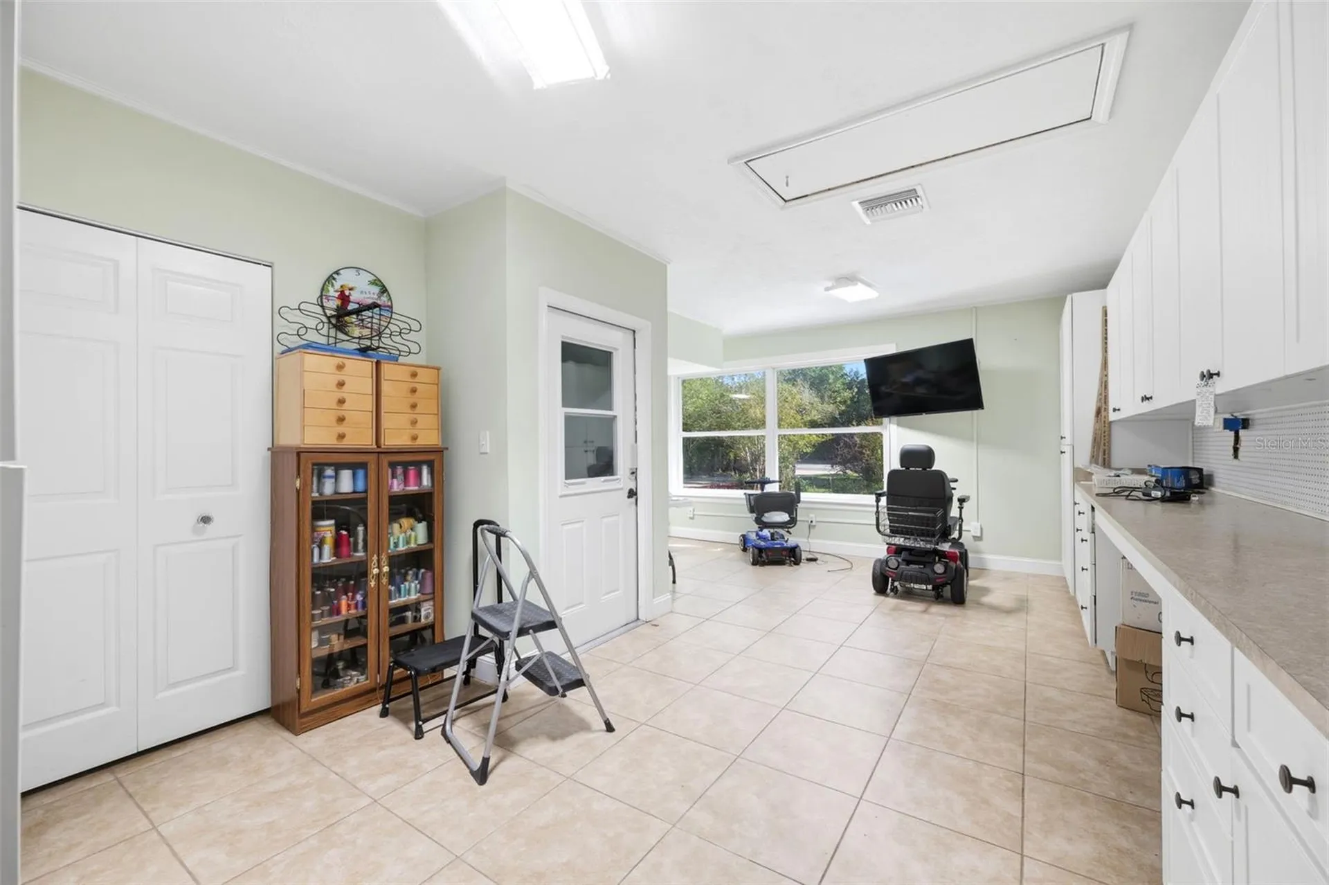 9116 Lakeview Drive New Port Richey FL 34654