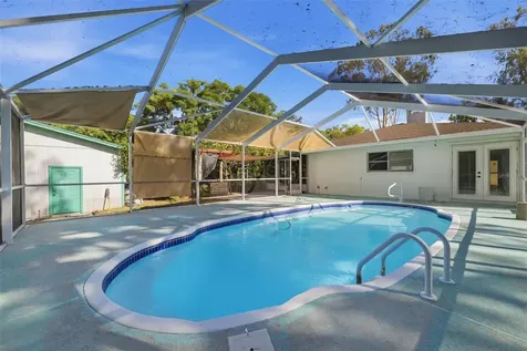 9116 Lakeview Drive New Port Richey FL 34654