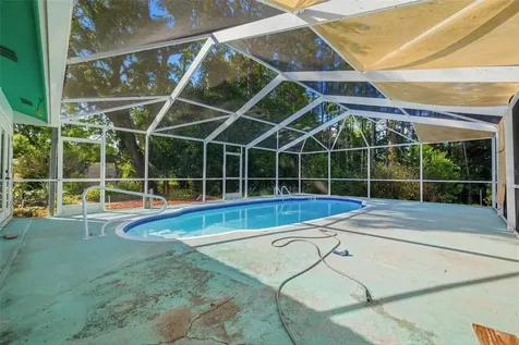 9116 Lakeview Drive New Port Richey FL 34654
