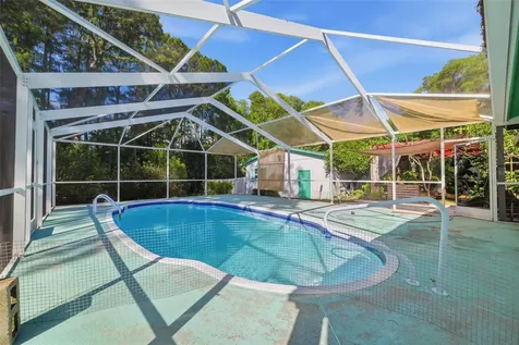 9116 Lakeview Drive New Port Richey FL 34654