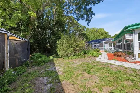 9116 Lakeview Drive New Port Richey FL 34654