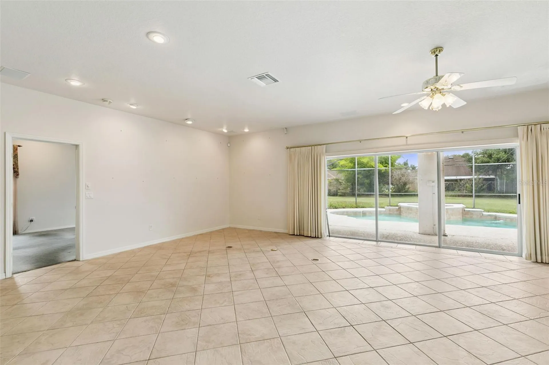 4984 Brook Road Kissimmee FL 34758