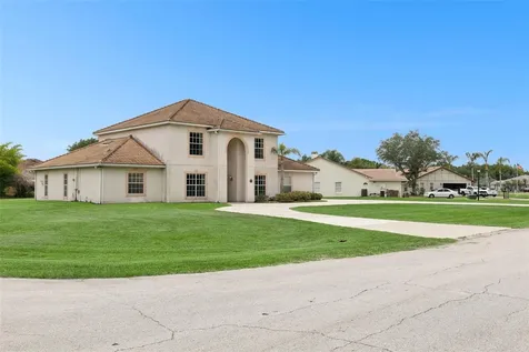 4984 Brook Road Kissimmee FL 34758