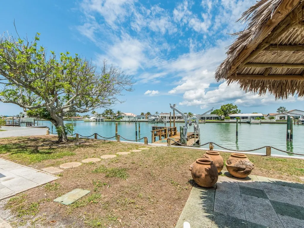 720 115th Avenue Treasure Island FL 33706