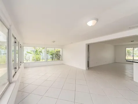720 115th Avenue Treasure Island FL 33706
