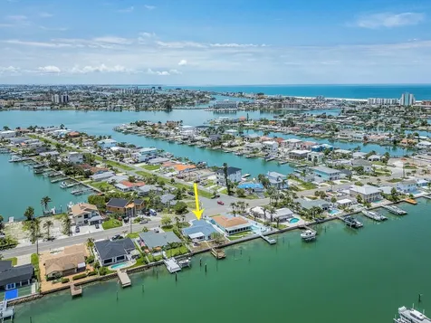 720 115th Avenue Treasure Island FL 33706