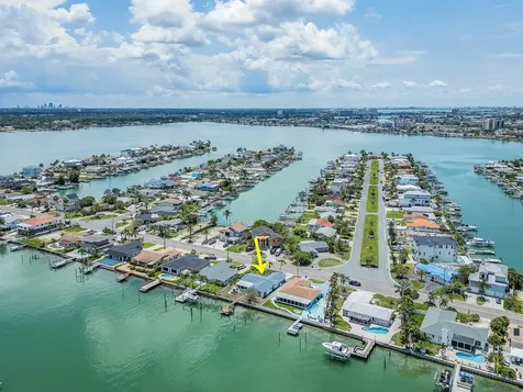 720 115th Avenue Treasure Island FL 33706