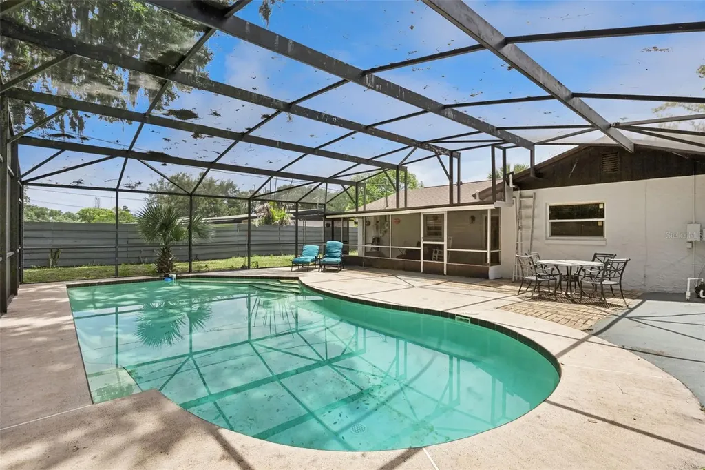 2825 S Park Avenue Sanford FL 32773