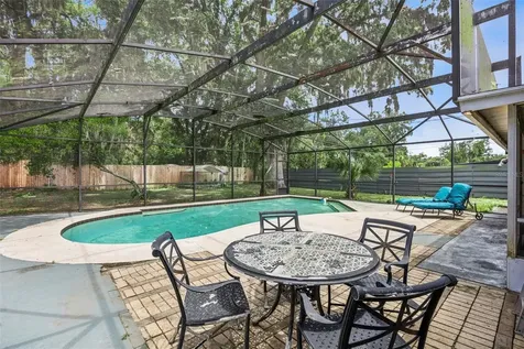 2825 S Park Avenue Sanford FL 32773