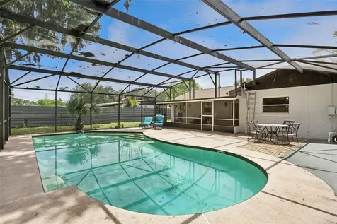 2825 S Park Avenue Sanford FL 32773