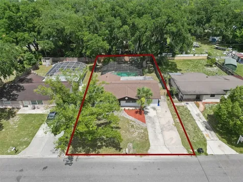2825 S Park Avenue Sanford FL 32773
