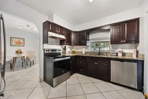 2825 S Park Avenue Sanford FL 32773