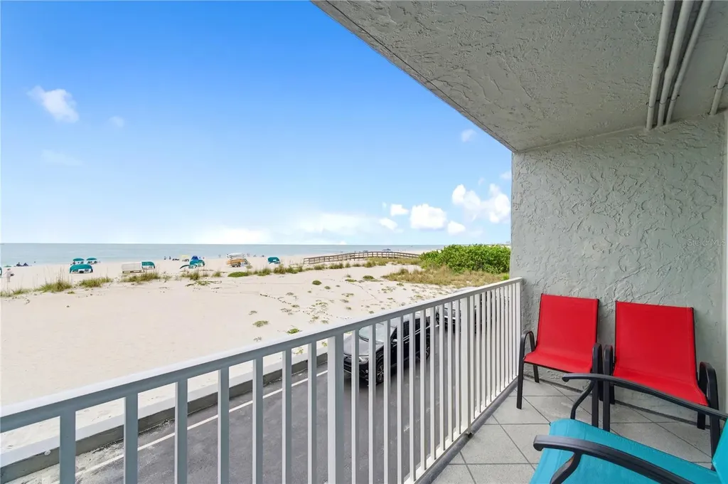 9980 Gulf Boulevard St Petersburg FL 33706