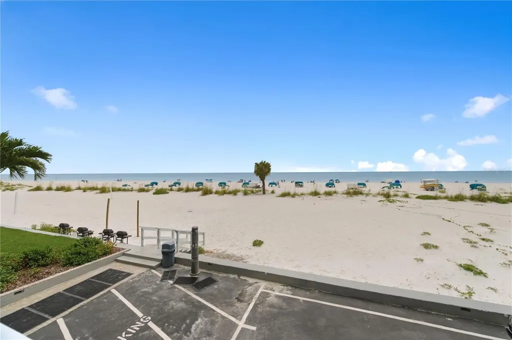 9980 Gulf Boulevard St Petersburg FL 33706