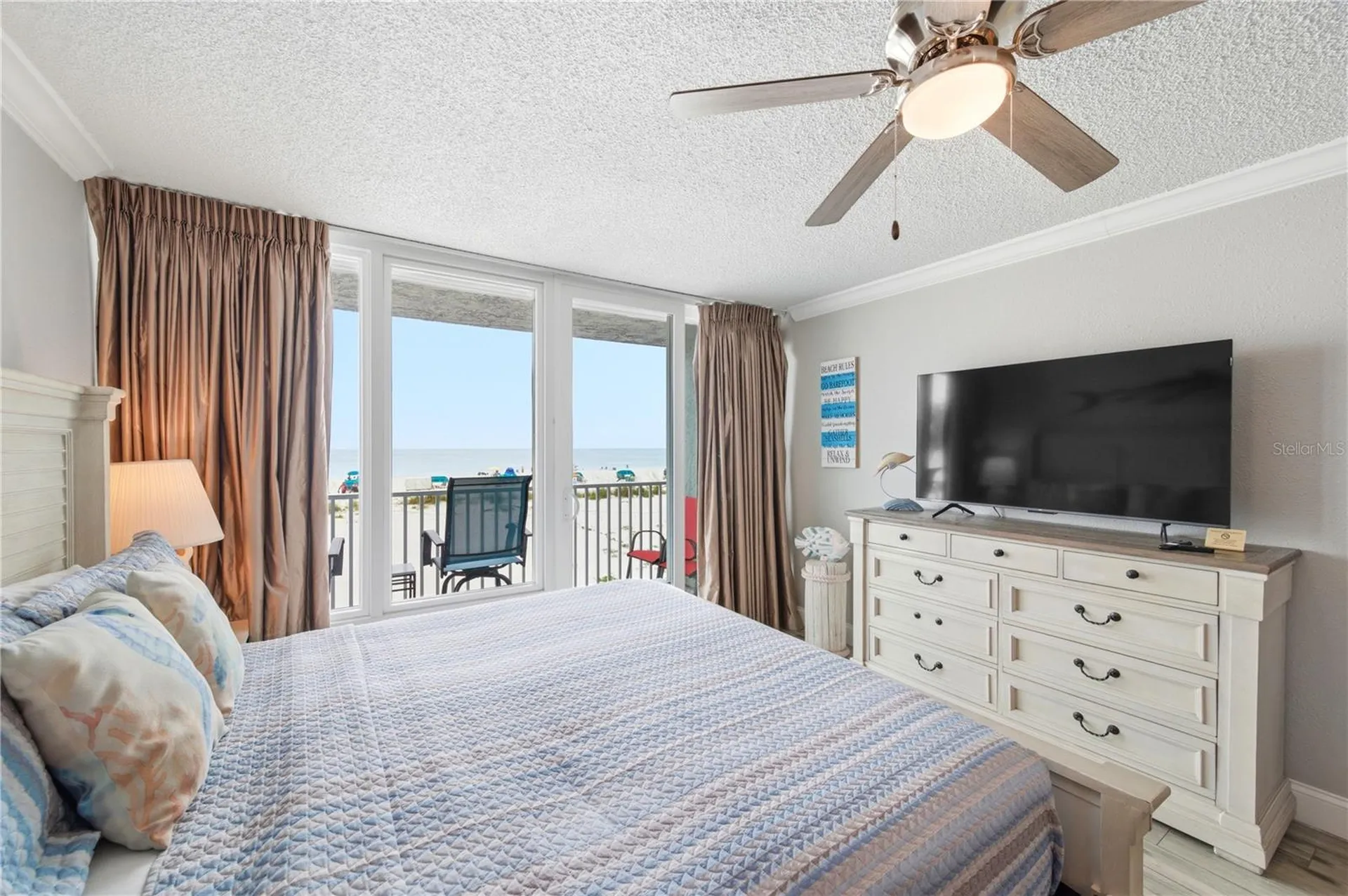 9980 Gulf Boulevard St Petersburg FL 33706