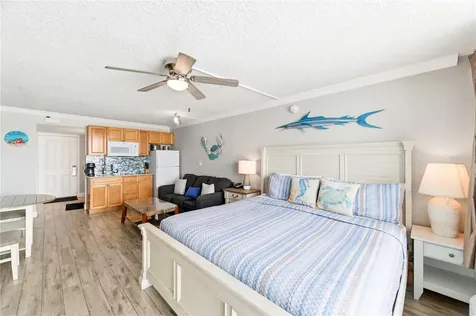 9980 Gulf Boulevard St Petersburg FL 33706