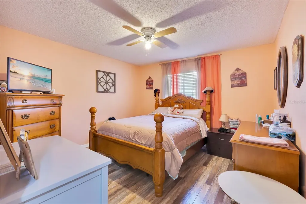 5051 Plymouth Turtle Circle St Cloud FL 34772