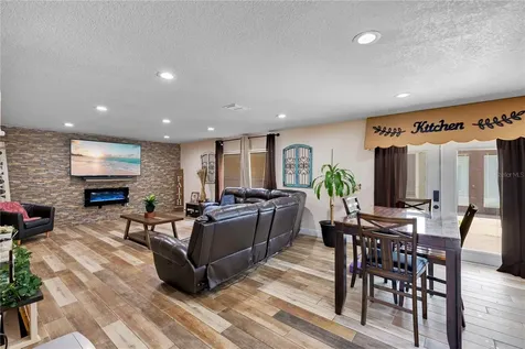 5051 Plymouth Turtle Circle St Cloud FL 34772