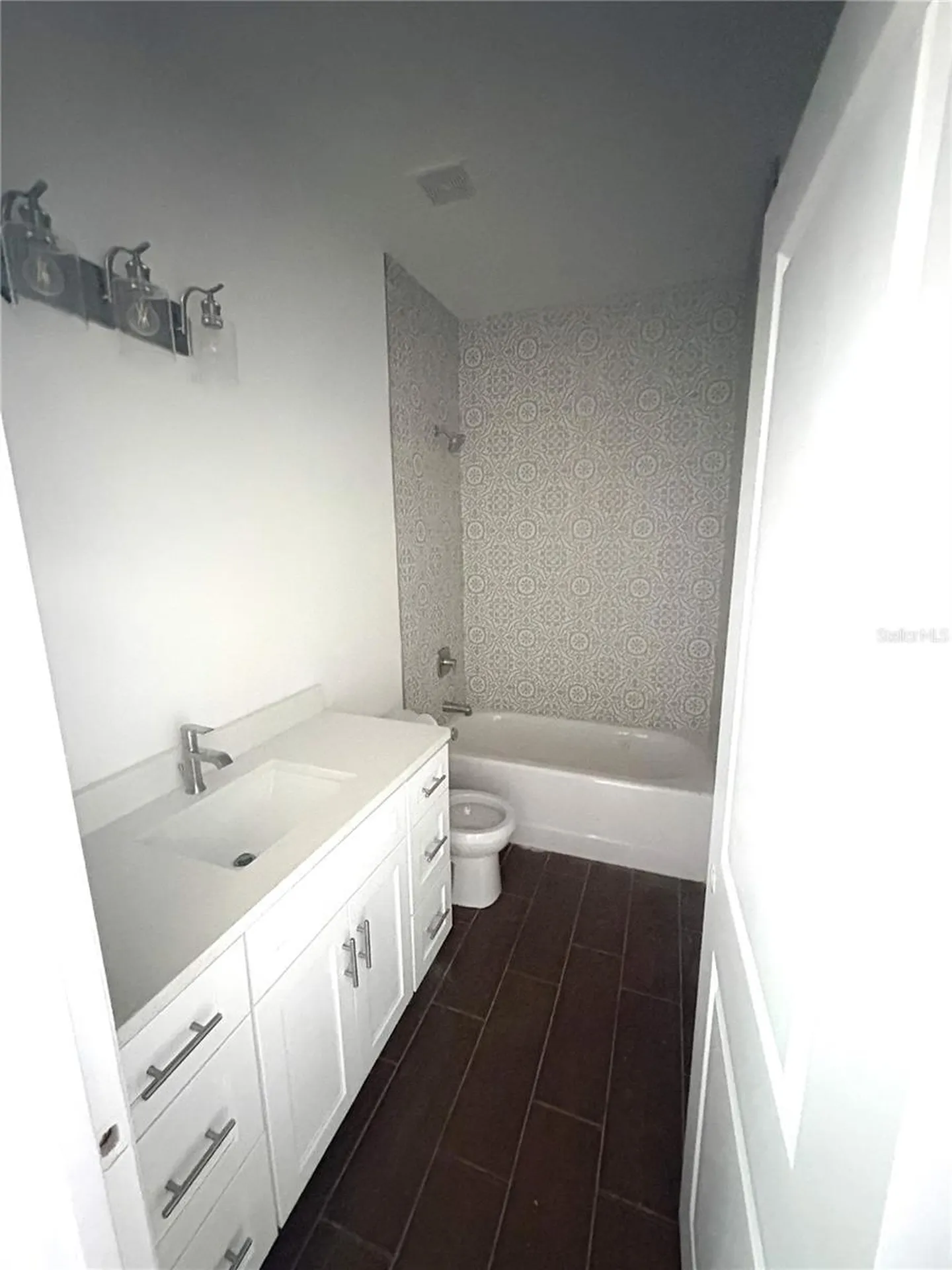 554 Ronnoc Lane New Smyrna Beach FL 32168