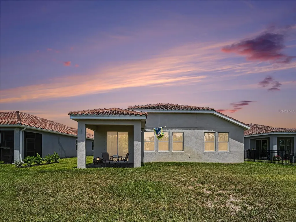 293 Daylily Boulevard Nokomis FL 34275